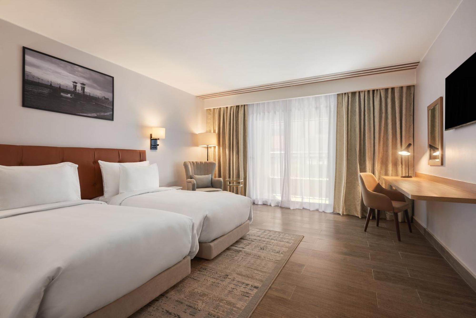 Radisson Residences Cairo Heliopolis Exteriör bild